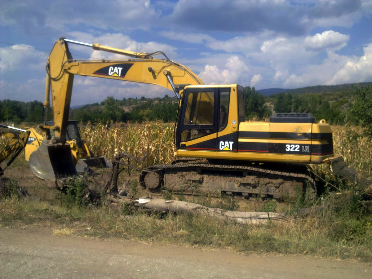 CAT 322 LN